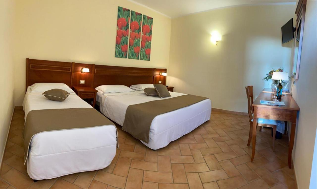Hotel Ristorante Le Querciolaie Dei Ricci Fonteblanda Extérieur photo